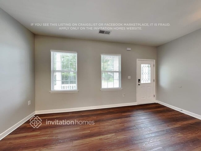 Photo - 4020 Linville Falls Ln