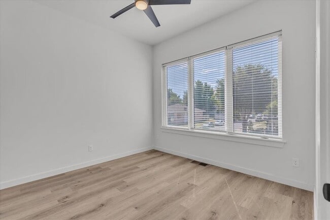 Photo - 1625 NW 16th St Unidad 2