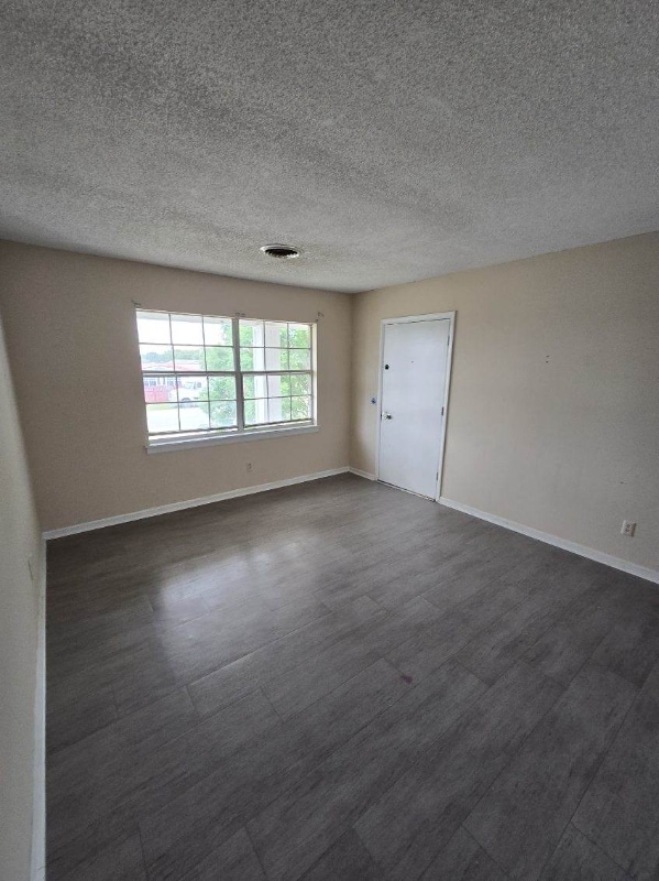 Building Photo - 196 Industrial Dr