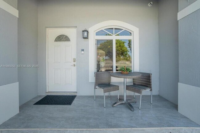 Photo - 20560 NW 17th Ave