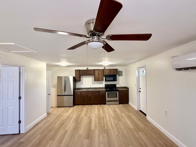 Photo - One bedroom, one bath house in Burlington