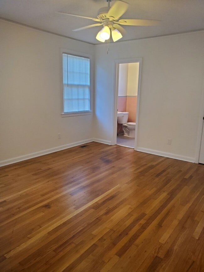 Photo - 620 E 53rd St Unit 1