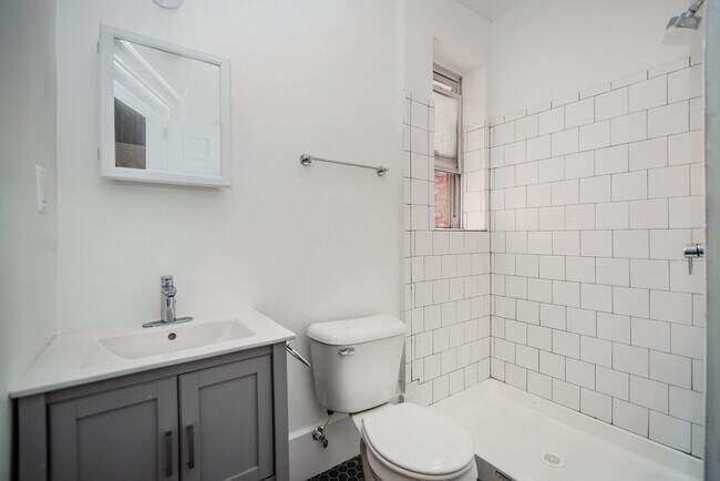 675 W Willis St - The Willis