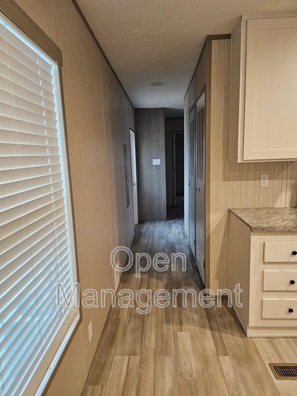 Photo - 16 English Village Park