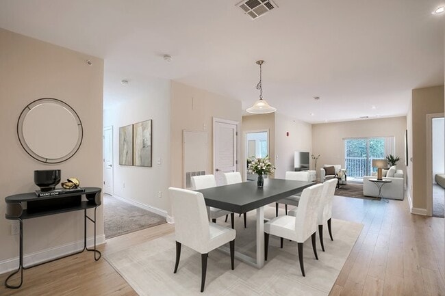 Aspen Regency