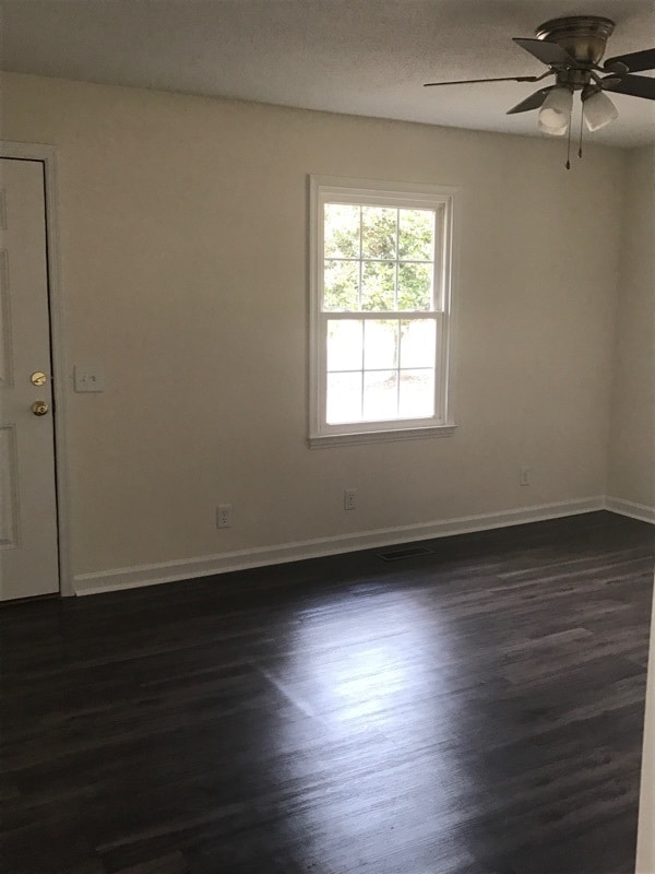 Photo - 86 Stewart Town Rd