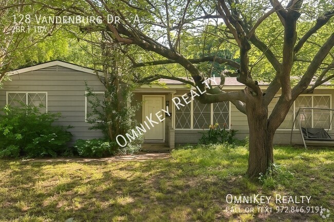 Building Photo - 128 Vandenburg Dr Unit A Rental