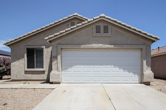 Building Photo - 16737 N 114th Dr Rental