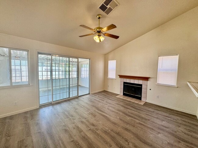 Photo - 4 Bedroom, 2 Bath Home with NEWER UDGRADES