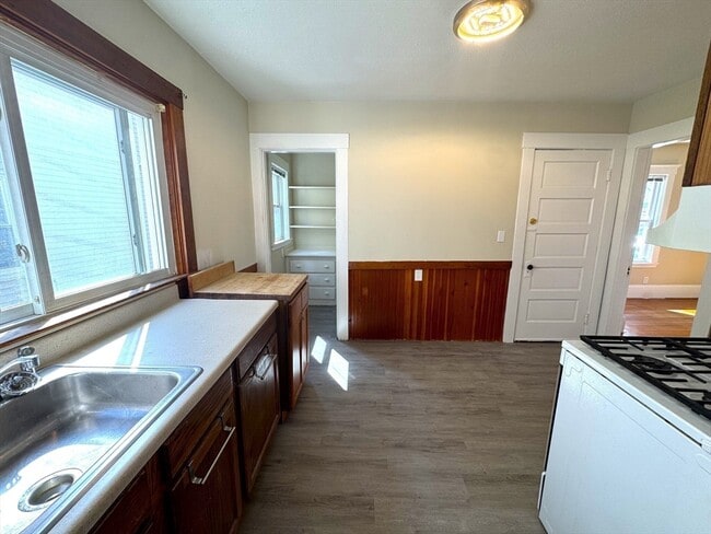 Photo - 20 Hunnewell Ave Apartamento Unidad 1