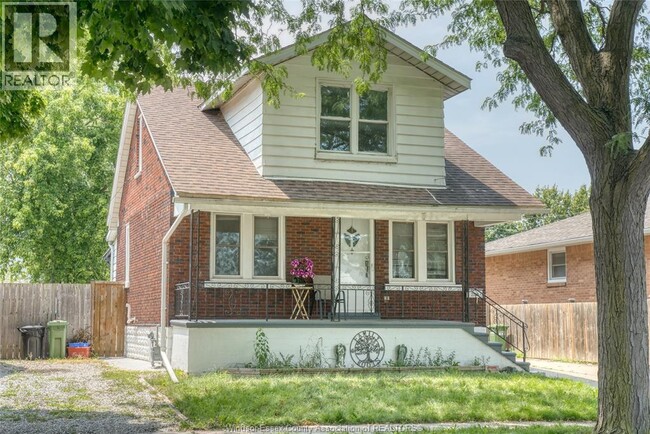 Photo - 2309 Alexis Rd