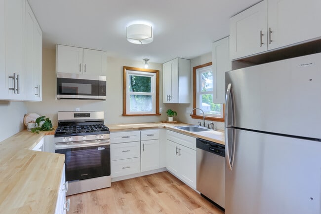 Photo - 1311 Midland Beaver Rd