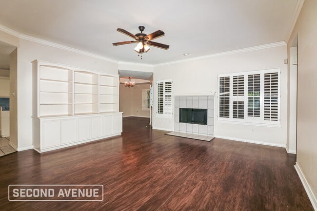 Photo - 5105 Lethaby Dr