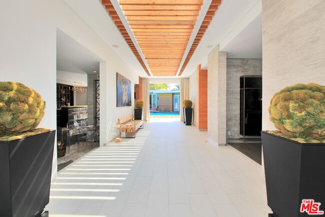 Building Photo - 3054 Elvido Dr Rental