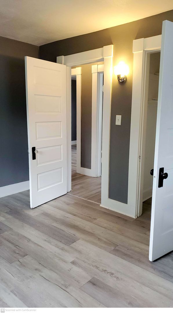 Photo - Beautiful 3 bed 1.5 bath and ready for you...