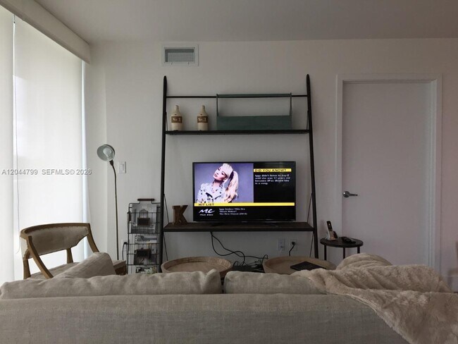 1025 92nd St Unit 507