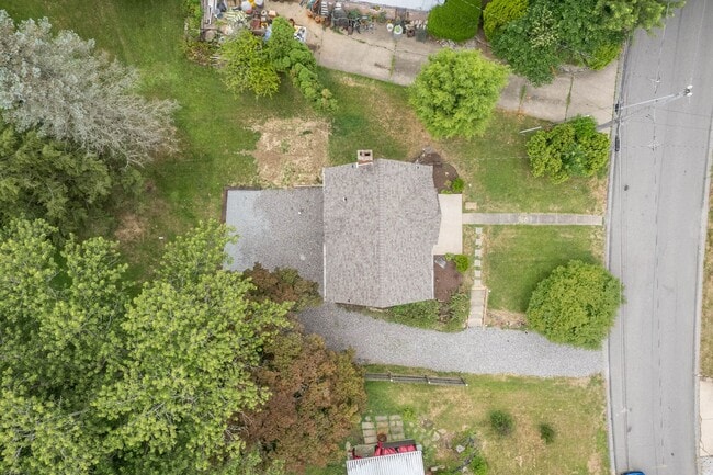 Photo - AVAILABLE SEPT 1st!! Check out this BEAUTIFUL & UPDATED home in Penn Hills!