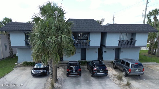 Building Photo - 330 6th Ave N Unit D Rental