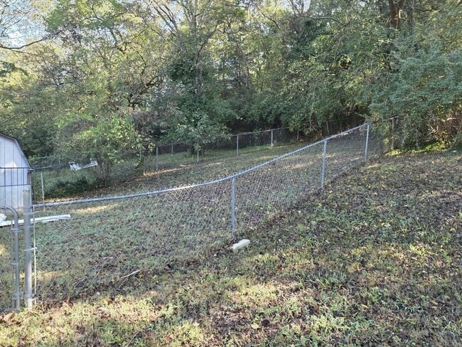 Photo - 297 McGavock Pk