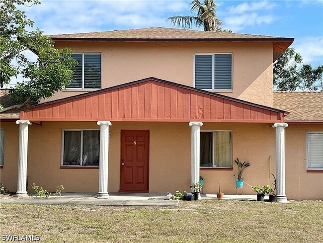 Building Photo - 18245 Louise Dr Unit 4