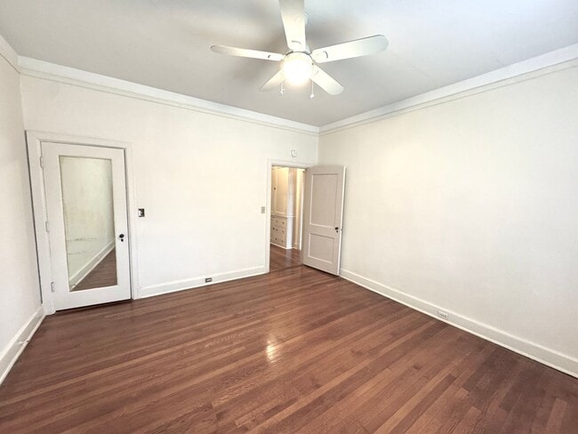 Photo - 3319 Pine St