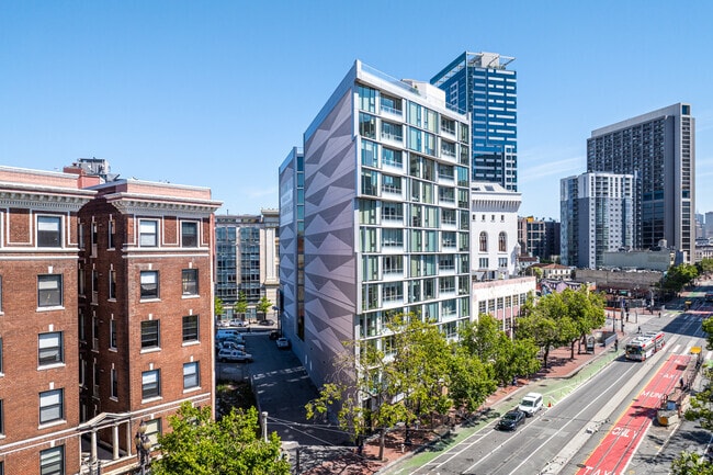 Alt. Exterior - The Oak SF