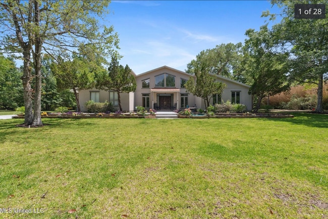 Building Photo - 23444 Woodland Way