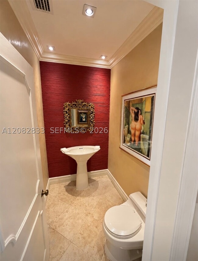 470 Marquesa Dr