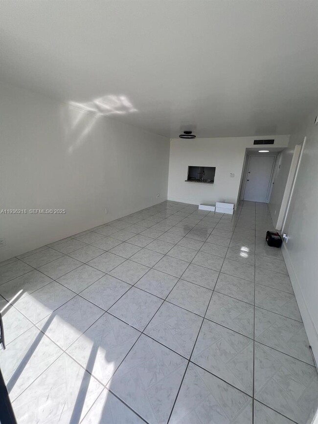 Photo - 2935 NE 163rd St Unit 4B