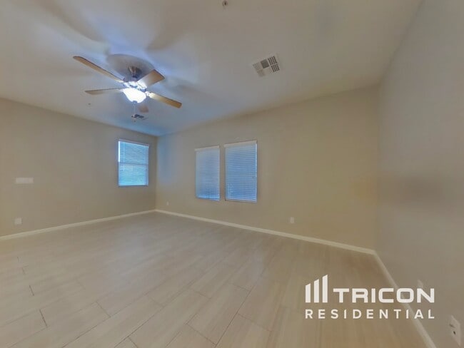 Photo - 12563 W Hummingbird Terrace