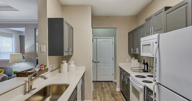 Summit Ridge Apartments