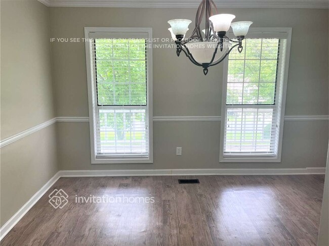 Photo - 2651 Foxglove Dr SW