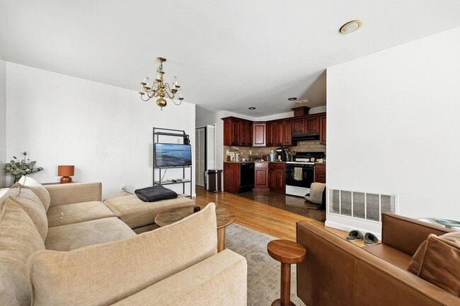 Photo - 207 New York Ave Unidad 1