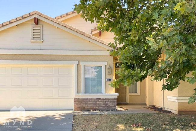 Building Photo - 8045 Quaker Ridge Way