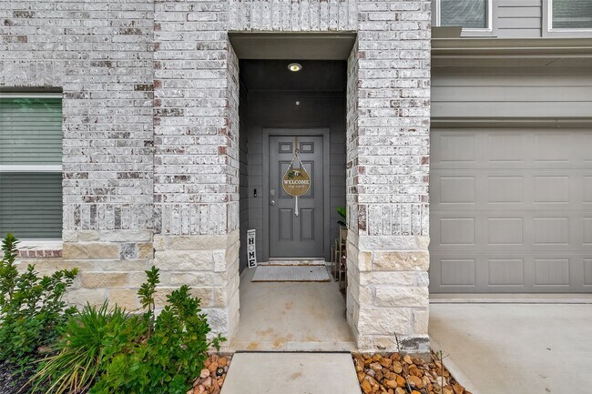 Photo - 24726 Cedar Ln