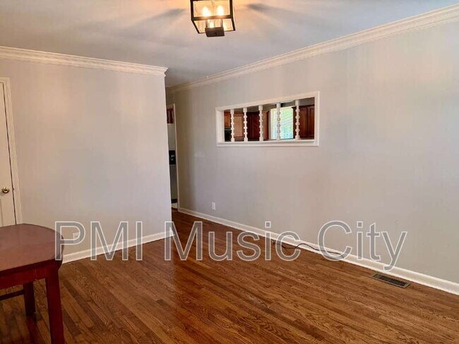 Photo - 322 Arrington St