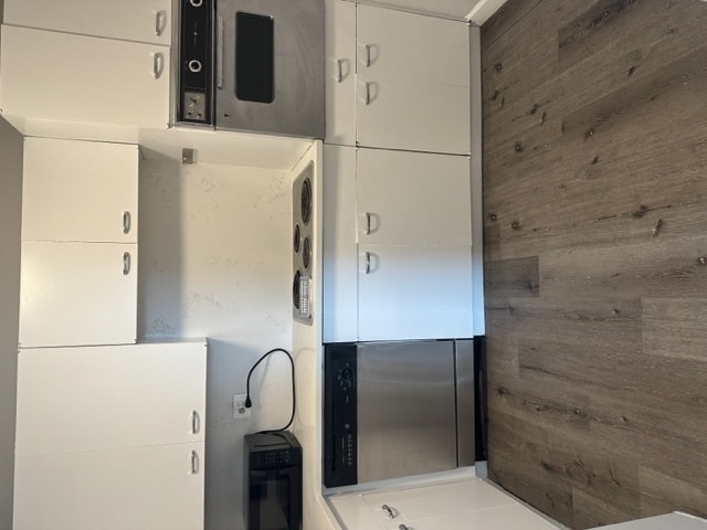 Photo - 2626 N Lakeview Ave Unit 1409