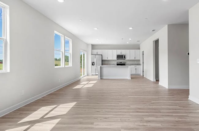 Photo - 169 Stephanie Ct