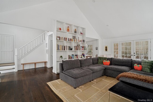 Photo - 1008 Middle Line Hwy