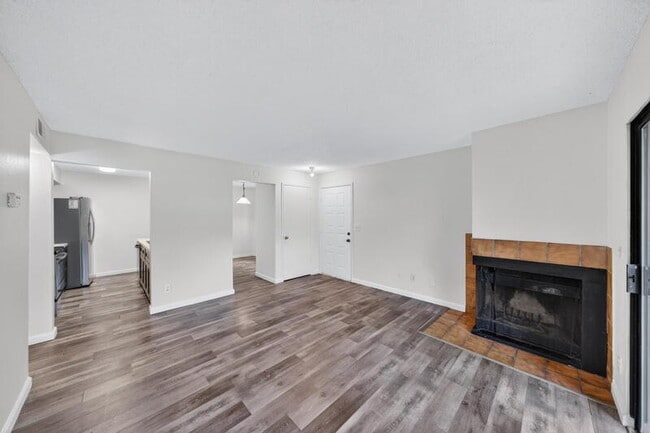 251 Del Verde Cir Unit 3