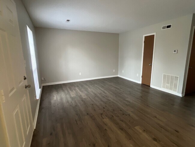 Photo - 40 Sta Les Cv Unidad 1