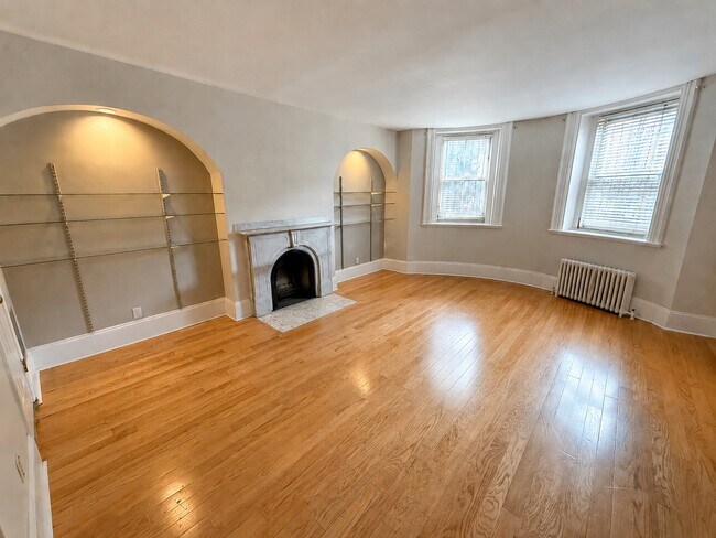 570 Massachusetts Ave Unit 1