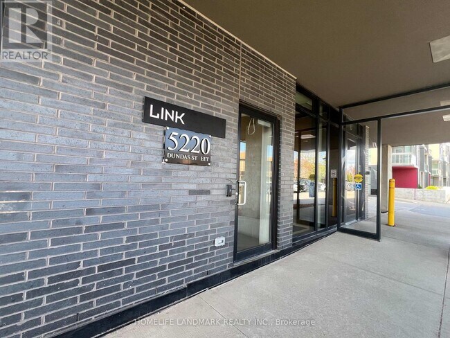 Photo - 5220 Dundas St Unit D414