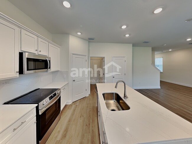 Photo - 971 Grafton Ridge Dr