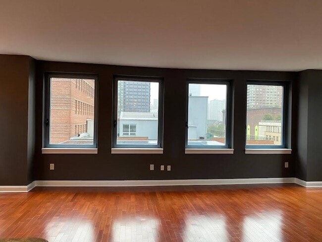Photo - 311 Washington St Unit 6F