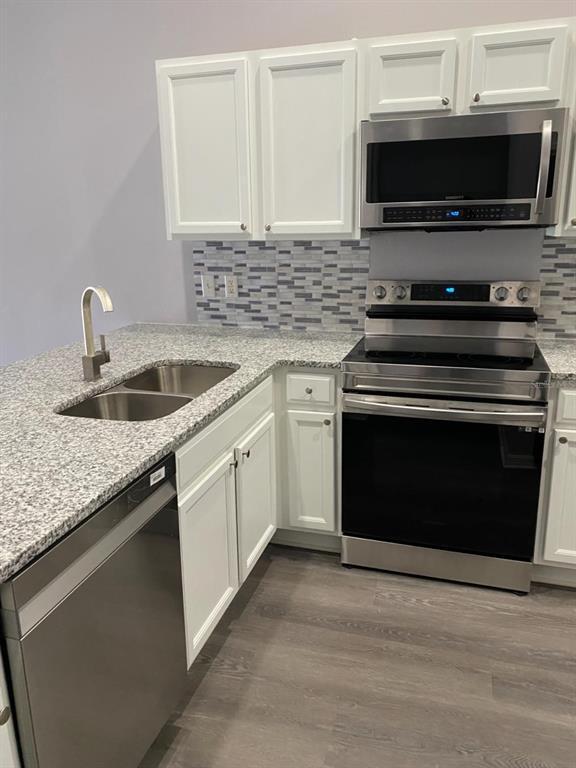 Photo - 1548 Tiverton Blvd