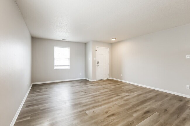 8421 Ash Grove Dr