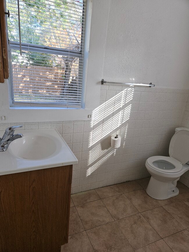 Photo - 1363 Tioga Ave.