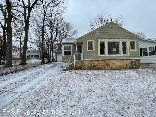 2 br, 1 bath House - 1119 S New - 2 br, 1 bath House - 1119 S New