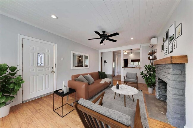 Photo - 2108 River Hills Rd